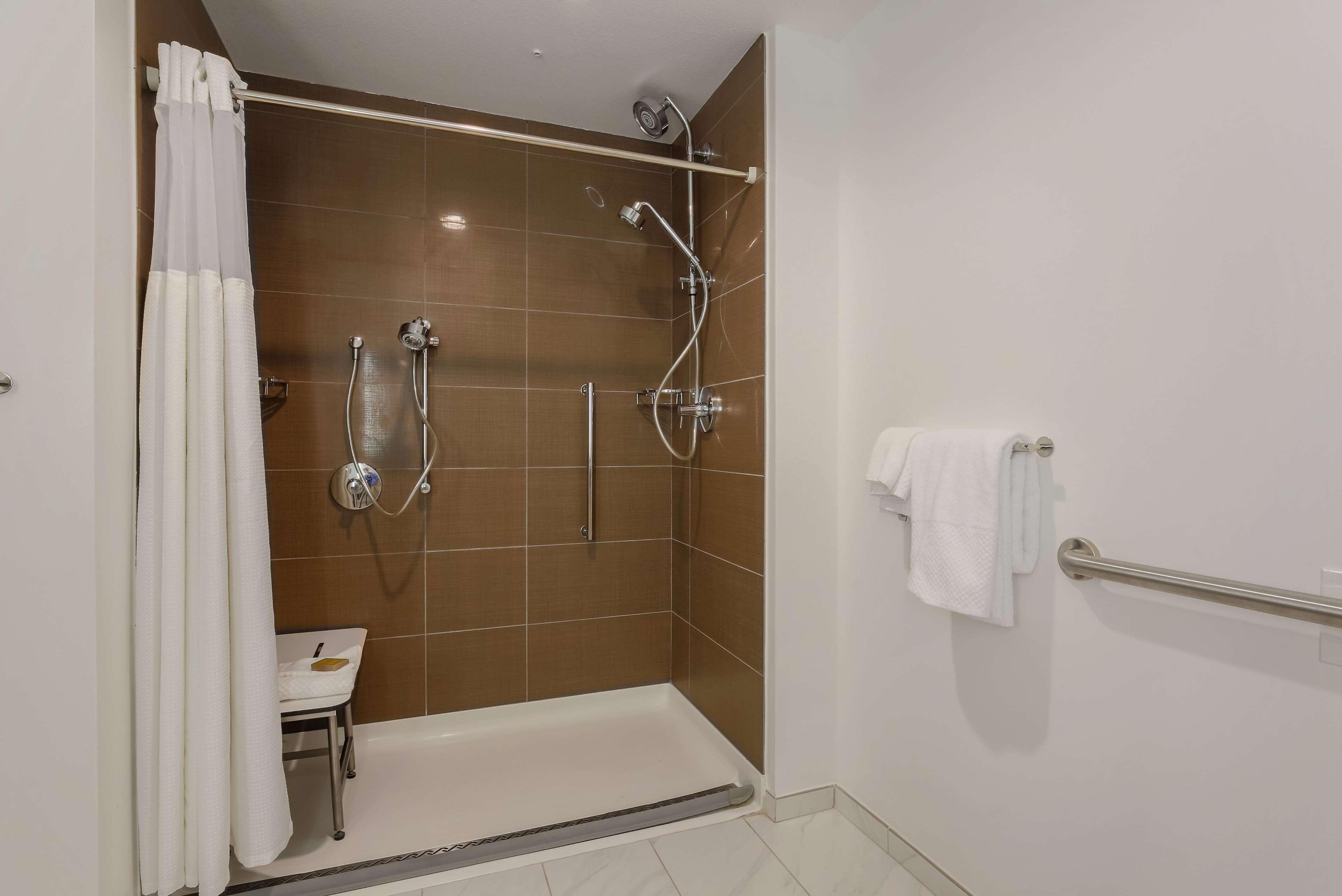 DoubleTree Suites by Hilton Hotel Sacramento – Rancho Cordova Buitenkant foto