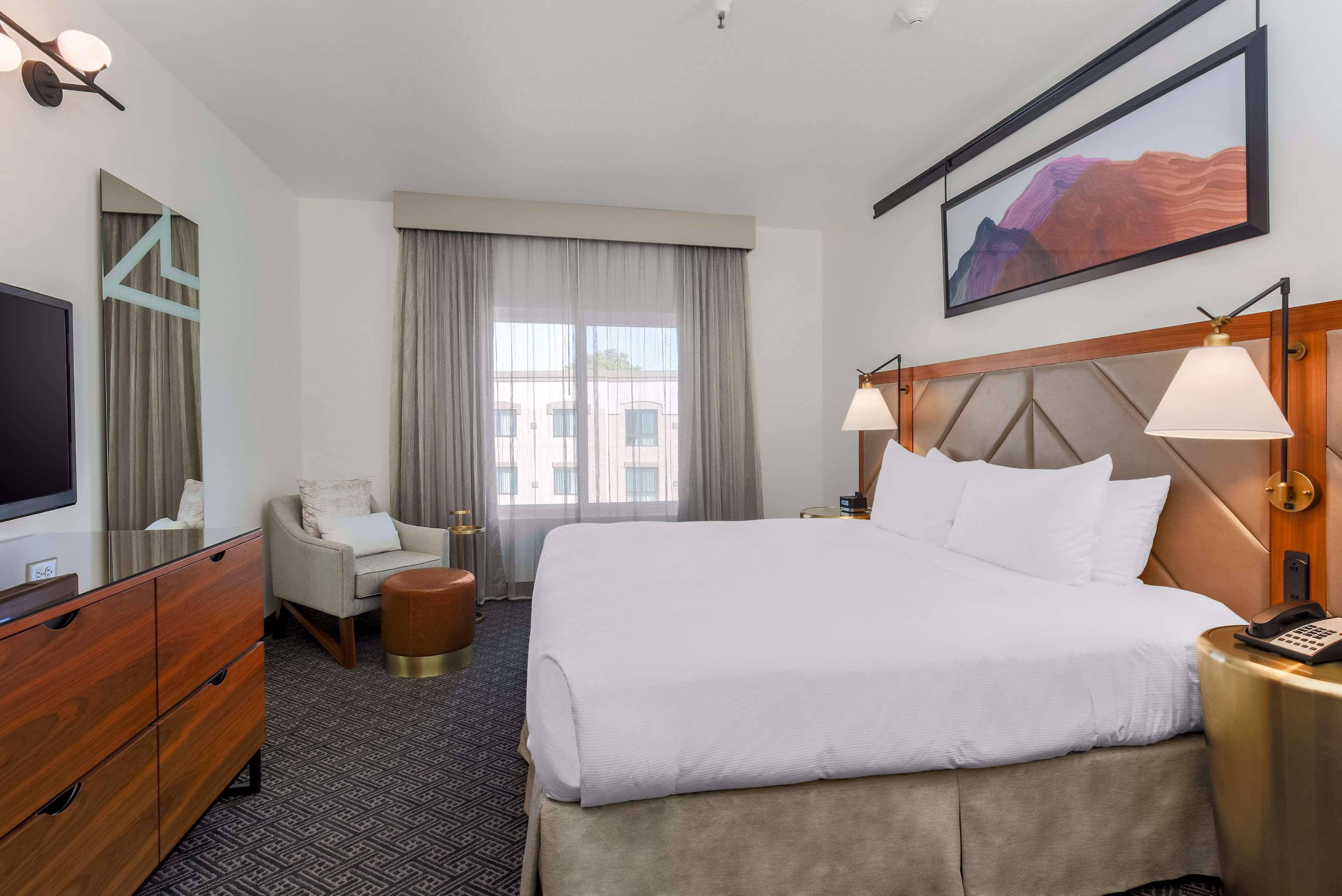 DoubleTree Suites by Hilton Hotel Sacramento – Rancho Cordova Buitenkant foto